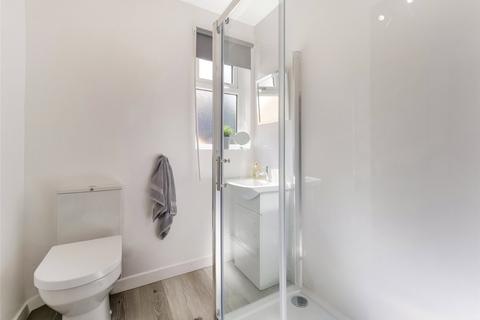 2 bedroom flat for sale, Westbourne Crescent, Bearsden, Glasgow, East Dunbartonshire, G61