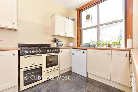 3 bedroom end of terrace house for sale, Haslemere Road, Emsworth PO10
