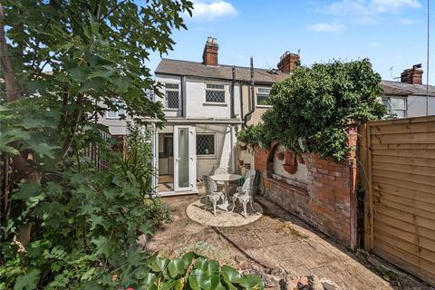 2 bedroom end of terrace house to rent, Binfield Road, Berkshire RG42