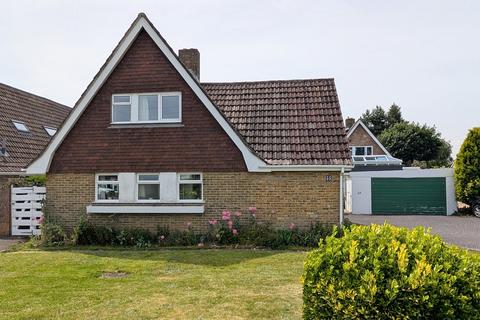 3 bedroom detached house for sale, CARISBROOKE AVENUE, HILL HEAD