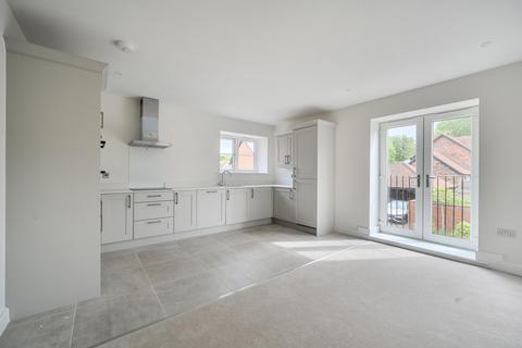 3 bedroom flat for sale, Embley Lane, East Wellow, Romsey, Hampshire, SO51