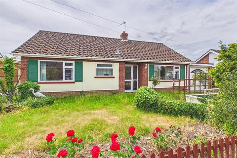 2 bedroom detached bungalow for sale, Robert Key Drive, Mattishall