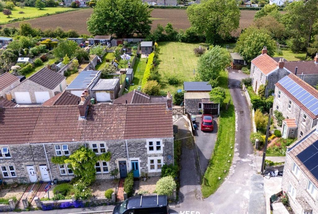 Three-Bedroom House with Development Land, Timsbury, Bath