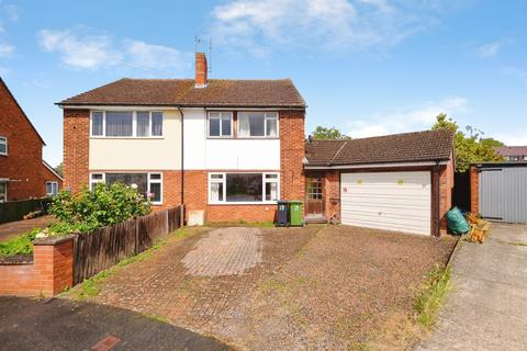3 bedroom semi-detached house for sale, Peregrine Close, Hereford