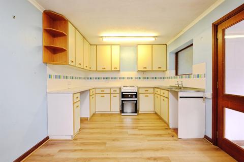 3 bedroom semi-detached house for sale, Peregrine Close, Hereford