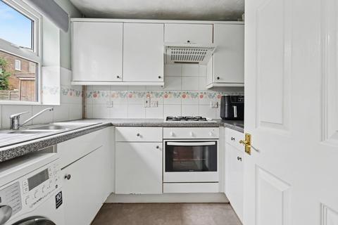 3 bedroom terraced house for sale, Danesfield Close, Walton-On-Thames, KT12