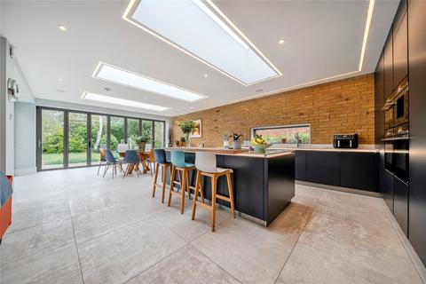 6 bedroom detached house for sale, Chislehurst Road, Chislehurst