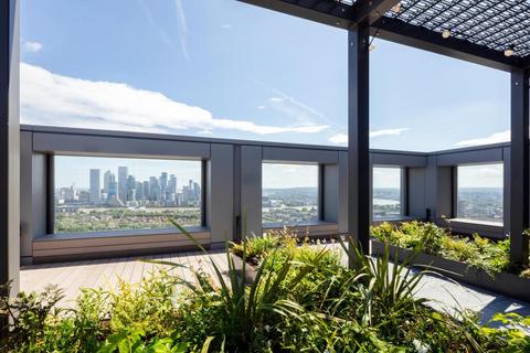 Studio for sale, Surrey Quays Road, London SE16
