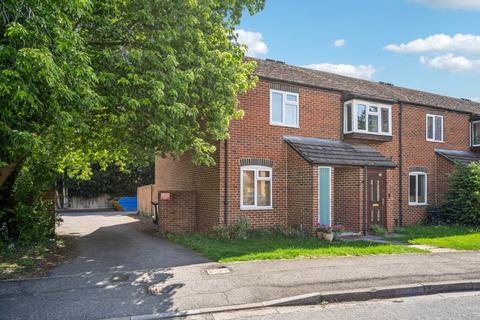 2 bedroom flat for sale, King James Way, Oxfordshire RG9