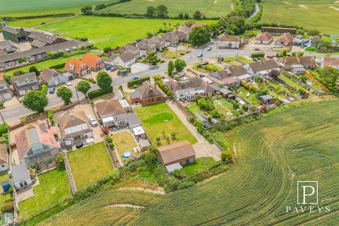 3 bedroom chalet for sale, Main Road, Great Holland, Frinton-On-Sea