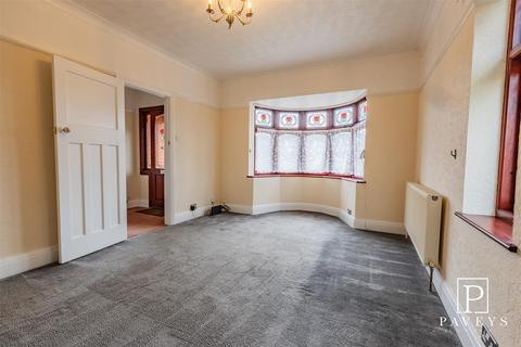 3 bedroom chalet for sale, Main Road, Great Holland, Frinton-On-Sea