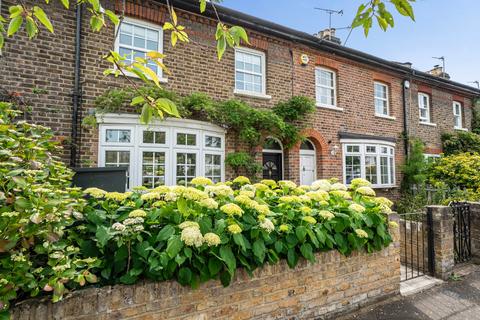 3 bedroom terraced house for sale, Alexandra Road, Richmond, Surrey, TW9