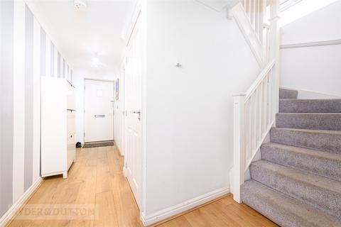 4 bedroom end of terrace house for sale, Birchwood Close, Lindley, Huddersfield, West Yorkshire, HD3