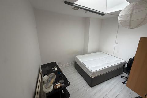 Apartment - Wilmslow Road, Manchester