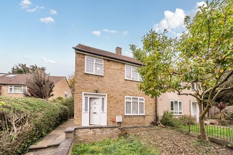 Carslake Road, London, SW15