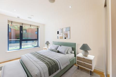 1 bedroom flat for sale, Portland House, 3 Chartfield Avenue, London, SW15