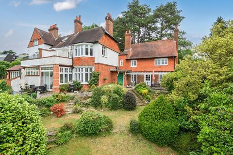 4 bedroom house for sale, Hook Hill Lane, Hook Heath, GU22