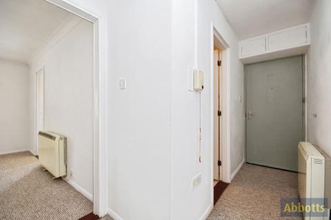 undefined, Hilltop Close, Rayleigh, Essex, SS6