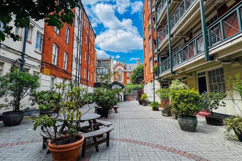 undefined, Martlett Court, Covent Garden, WC2B