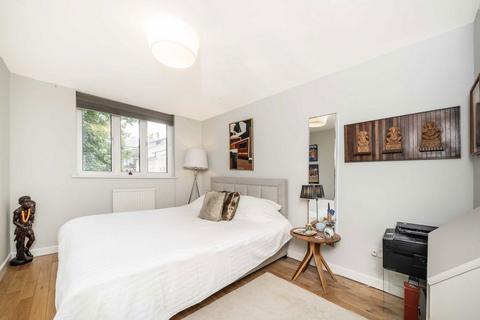 2 bedroom flat for sale, Coopers Lane, London NW1