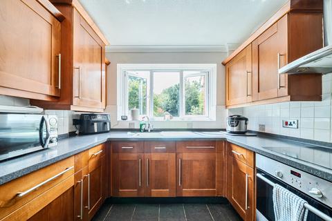 4 bedroom detached house for sale, College Road, Hextable, Swanley