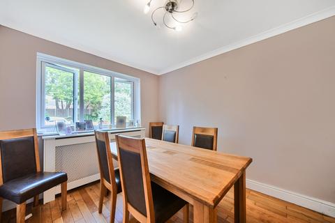 4 bedroom detached house for sale, College Road, Hextable, Swanley