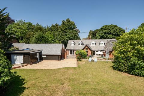 5 bedroom detached house for sale, London Road, Headbourne Worthy, Winchester, Hampshire, SO23