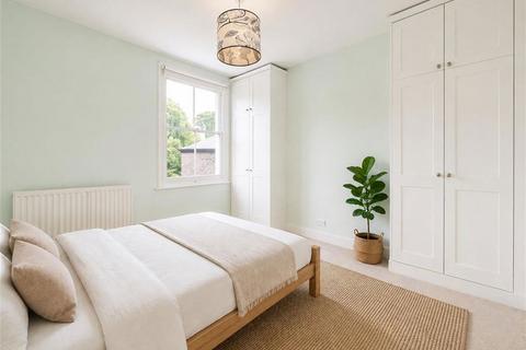 3 bedroom house to rent, Bousfield Road, New Cross SE14