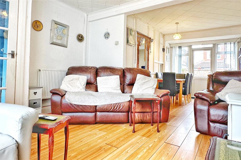 Gibson Avenue, Abbey Hey, Manchester, Greater Manchester, M18 – pohled 3