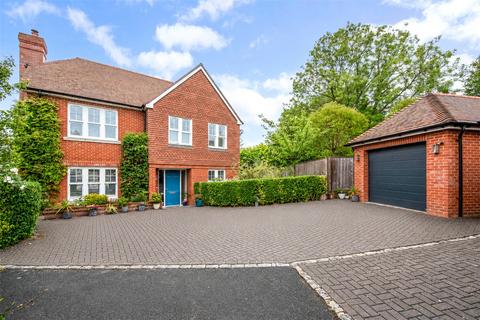 4 bedroom detached house for sale, Mortimer Close, Kings Worthy, Winchester, Hampshire, SO23
