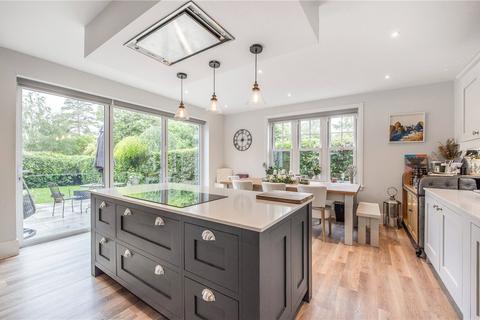 4 bedroom detached house for sale, Mortimer Close, Kings Worthy, Winchester, Hampshire, SO23