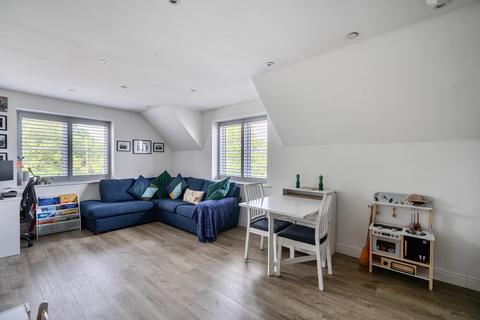 2 bedroom apartment for sale, Ceres Crescent, Epsom