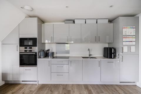 2 bedroom apartment for sale, Ceres Crescent, Epsom