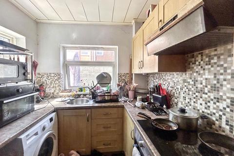 2 bedroom terraced house for sale, Gladstone Street, Blyth, Northumberland, NE24 1HX