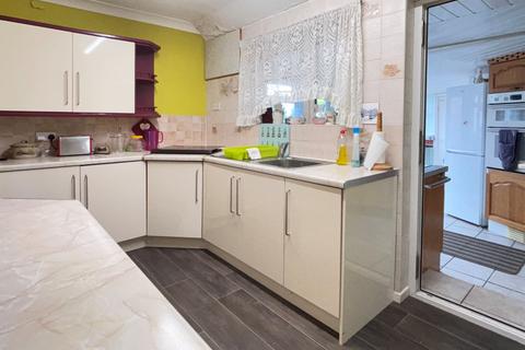 undefined, Laura Close, Longlevens, GL2