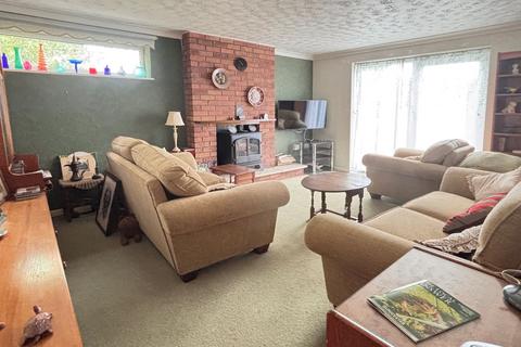 undefined, Laura Close, Longlevens, GL2