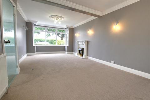 4 bedroom semi-detached house for sale, Ganstead Lane, Hull HU11