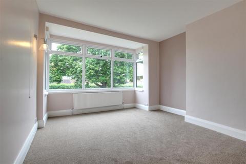 4 bedroom semi-detached house for sale, Ganstead Lane, Hull HU11