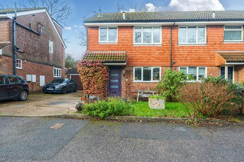 3 bedroom semi-detached house for sale, Pinckards, Chiddingfold, Godalming, Surrey, GU8