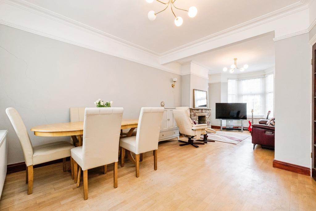 House in London, Cann Hall, Leytonstone - View 5