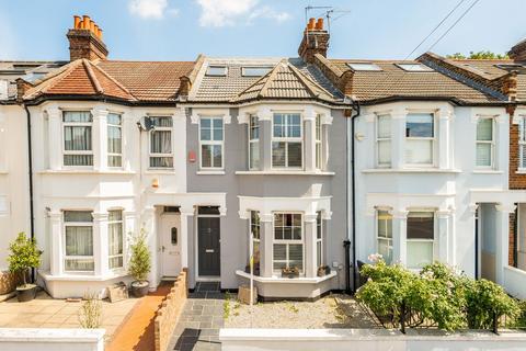 4 bedroom terraced house for sale, Radbourne Road, London SW12