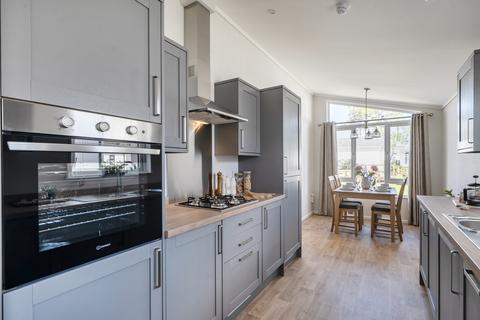 undefined, Brentwood, Essex, CM13
