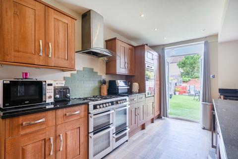 3 bedroom end of terrace house for sale, Barnfield Road, Belvedere, Kent, DA17