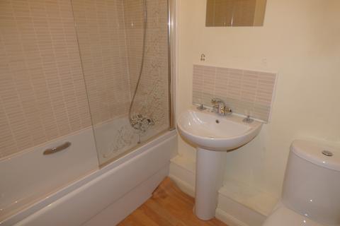 2 bedroom apartment to rent, Whitfield Court, Durham, DH1