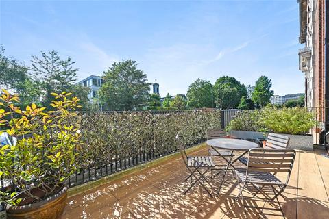 Studio for sale, Great West Road, London, W6