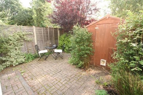 2 bedroom terraced house to rent, Lambourn Square, Valley Park, Chandlers Ford