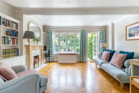 3 bedroom terraced house for sale, St. Thomas Street, Winchester, Hampshire, SO23