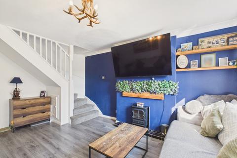 2 bedroom terraced house for sale, Ballantyne Close, Hull, HU7 0EJ