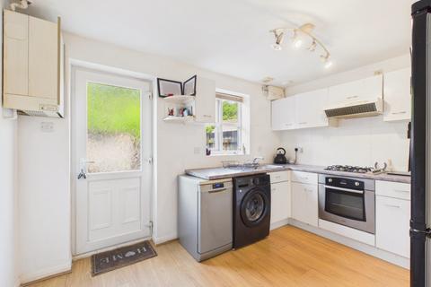 2 bedroom terraced house for sale, Ballantyne Close, Hull, HU7 0EJ