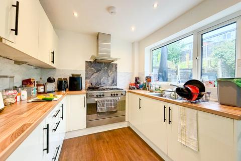 4 bedroom semi-detached house for sale, High Croft Close, Dukinfield, SK16 5HU, Dukinfield, SK16